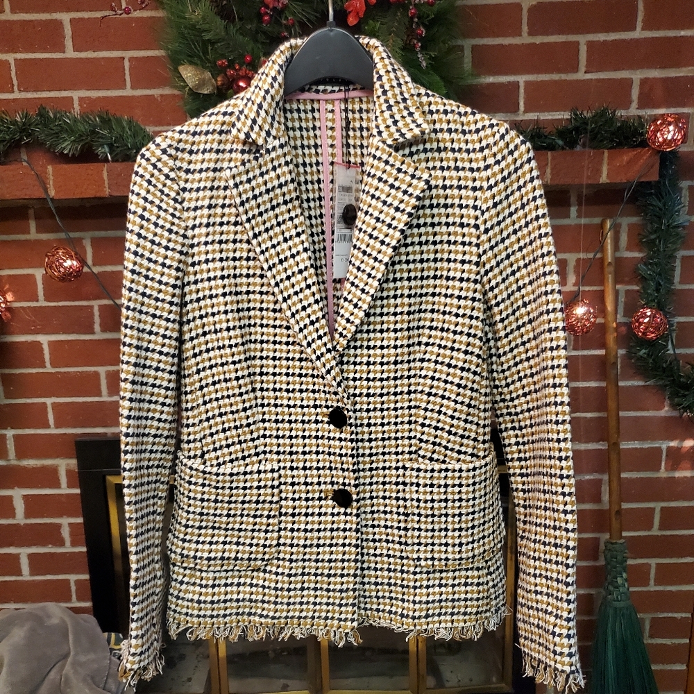 NWT Women's Authentic Italian Sisley Blazer Size 2